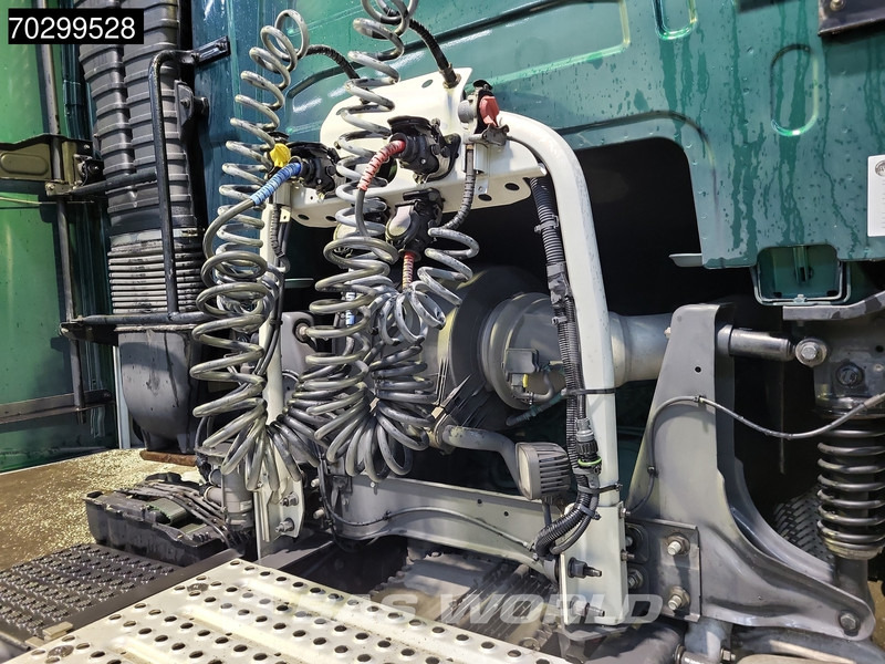 Volvo FH 500 4X2 XL TC ADR 2xTanks I-ParkCool Navi LED ACC Euro 6 - Cabeza tractora: foto 5 Volvo FH 500 4X2 XL TC ADR 2xTanks I-ParkCool Navi LED ACC Euro 6 - Cabeza tractora: foto 5