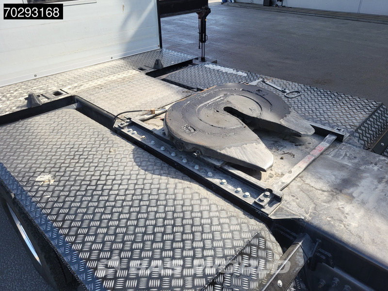 Volvo FH16 650 FH16 8X2 Tractorhead HMF 7020K-RCS Crane + Fly-Jib Lift+Steering Axle Navi ACC - Cabeza tractora: foto 3 Volvo FH16 650 FH16 8X2 Tractorhead HMF 7020K-RCS Crane + Fly-Jib Lift+Steering Axle Navi ACC - Cabeza tractora: foto 3