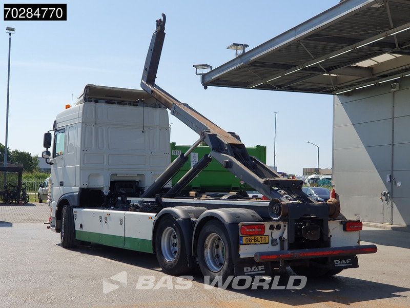 DAF XF 530 XF 6X2 NL-Truck VDL Hooklift Standklima Automatic ACC Euro 6 - Camión multibasculante: foto 2 DAF XF 530 XF 6X2 NL-Truck VDL Hooklift Standklima Automatic ACC Euro 6 - Camión multibasculante: foto 2