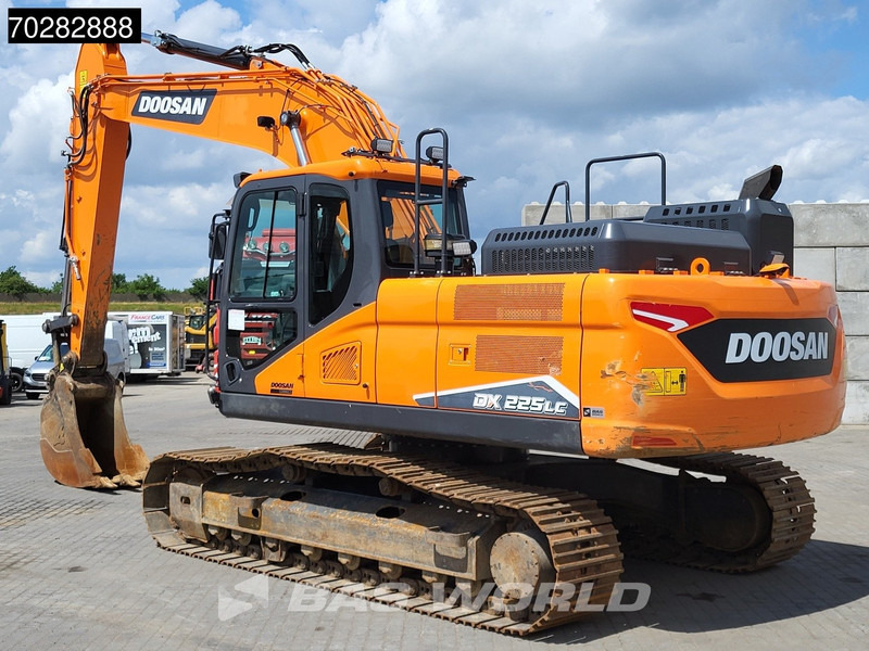 Doosan DX225 LC-7 4 BUCKETS - Excavadora de cadenas: foto 3 Doosan DX225 LC-7 4 BUCKETS - Excavadora de cadenas: foto 3