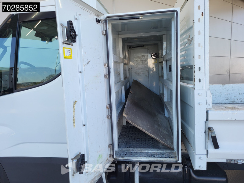 Iveco Daily 35C14 Open Laadbak met Kist Dubbellucht 3,5t Trekhaak Airco Cruise Euro6 Pritsche Pickup Open Box A/C Towbar Cruise control - Furgoneta caja abierta: foto 3 Iveco Daily 35C14 Open Laadbak met Kist Dubbellucht 3,5t Trekhaak Airco Cruise Euro6 Pritsche Pickup Open Box A/C Towbar Cruise control - Furgoneta caja abierta: foto 3