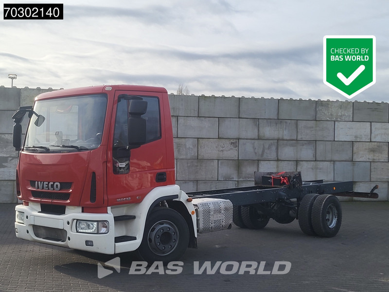 Iveco Eurocargo 160E320 4X2 NEW! 16T chassis 2016 production Euro 6 - Camión chasis: foto 1 Iveco Eurocargo 160E320 4X2 NEW! 16T chassis 2016 production Euro 6 - Camión chasis: foto 1