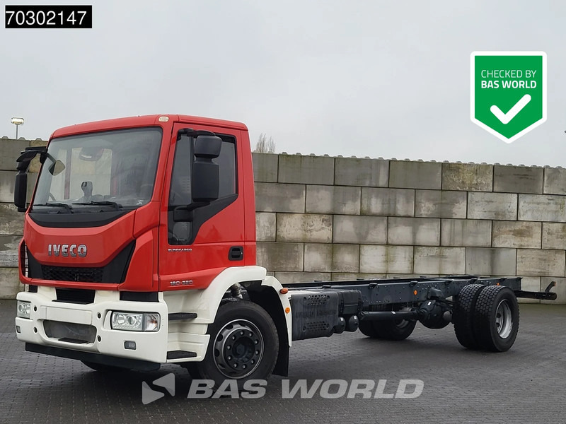 Iveco Eurocargo 180E320 4X2 NEW! 18T chassis 2017 production Euro 6 - Camión chasis: foto 1 Iveco Eurocargo 180E320 4X2 NEW! 18T chassis 2017 production Euro 6 - Camión chasis: foto 1