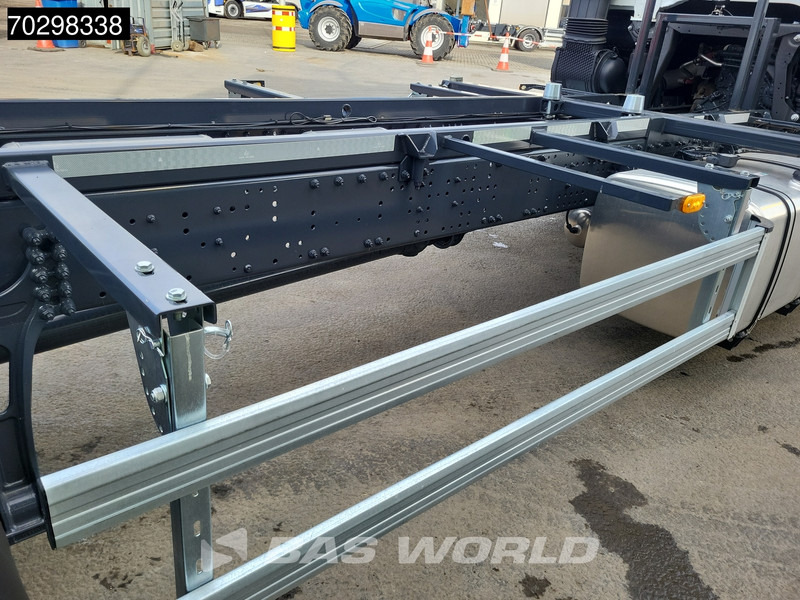 Camión portacontenedore/ Intercambiable nuevo Iveco S-Way 460 4X2 NEW !! BDF Automatic Full air ACC Led Euro 6: foto 16