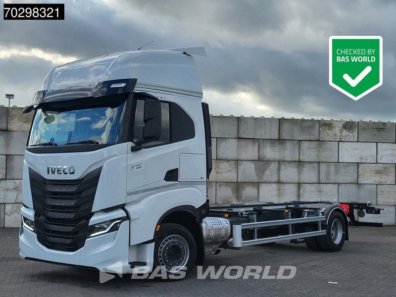 Iveco S-Way 460 4X2 NEW! BDF Navi ACC LED Automatic Euro 6 - Camión portacontenedore/ Intercambiable: foto 1 Iveco S-Way 460 4X2 NEW! BDF Navi ACC LED Automatic Euro 6 - Camión portacontenedore/ Intercambiable: foto 1