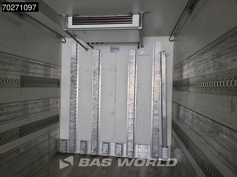 Arrendamiento de Krone Blueeze 3 axles Tailgate Liftachse Ladebordwand Krone Blueeze 3 axles Tailgate Liftachse Ladebordwand: foto 14 Arrendamiento de Krone Blueeze 3 axles Tailgate Liftachse Ladebordwand Krone Blueeze 3 axles Tailgate Liftachse Ladebordwand: foto 14