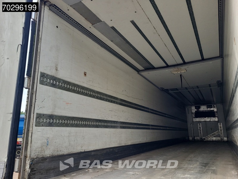 Arrendamiento de Krone Carrier Vector 1950 MT 3 axles Krone Carrier Vector 1950 MT 3 axles: foto 10