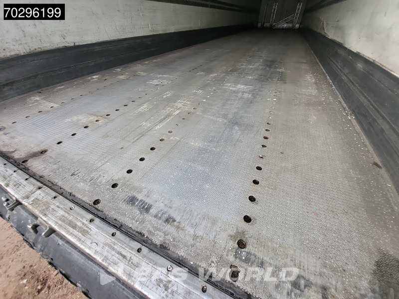 Arrendamiento de Krone Carrier Vector 1950 MT 3 axles Krone Carrier Vector 1950 MT 3 axles: foto 12