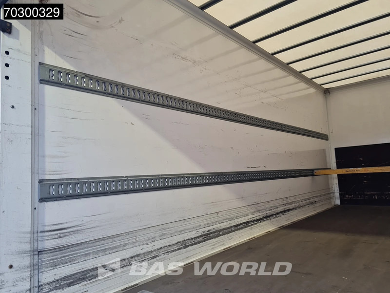 MAN TGL 8.190 4X2 8tonner 1000kg Ladebordwand Manual Euro 6 - Camión caja cerrada: foto 5 MAN TGL 8.190 4X2 8tonner 1000kg Ladebordwand Manual Euro 6 - Camión caja cerrada: foto 5