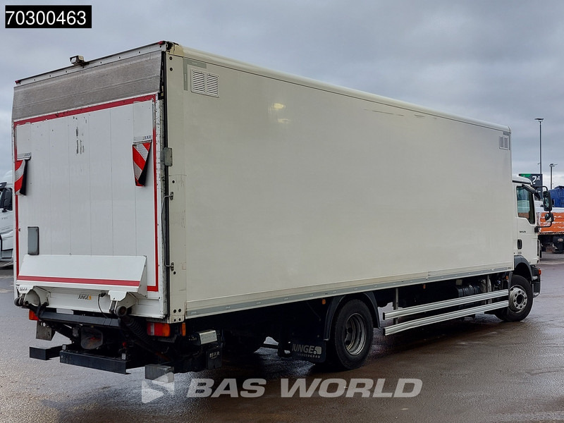 Camión caja cerrada MAN TGM 15.250 4X2 15tonner Automatic Ladebordwand Euro 6: foto 5