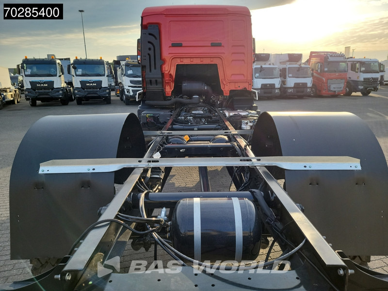 MAN TGM 18.250 4X4 New! Steelsuspension Big-Axle Automatic Euro 6 - Camión chasis: foto 5 MAN TGM 18.250 4X4 New! Steelsuspension Big-Axle Automatic Euro 6 - Camión chasis: foto 5