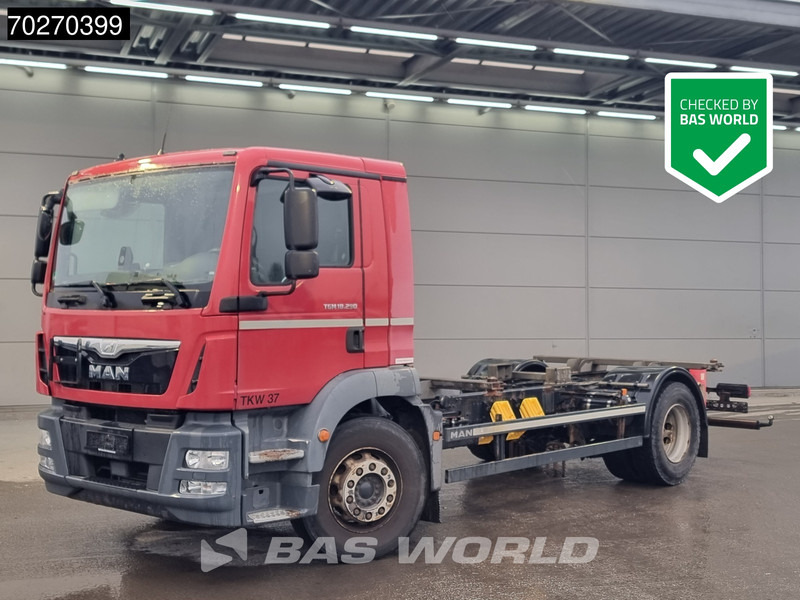 MAN TGM 18.290 4X2 ADR PTO German Truck Manual Euro 6 - Camión portacontenedore/ Intercambiable: foto 1 MAN TGM 18.290 4X2 ADR PTO German Truck Manual Euro 6 - Camión portacontenedore/ Intercambiable: foto 1
