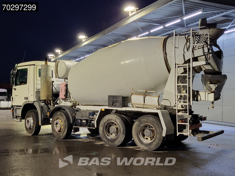 Mercedes-Benz Actros 3236 8X4 9m3 mixer Automatic Steelsuspension Euro 3 - Camión hormigonera: foto 2 Mercedes-Benz Actros 3236 8X4 9m3 mixer Automatic Steelsuspension Euro 3 - Camión hormigonera: foto 2