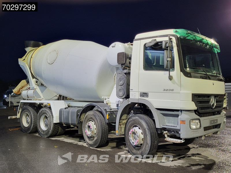 Mercedes-Benz Actros 3236 8X4 9m3 mixer Automatic Steelsuspension Euro 3 - Camión hormigonera: foto 3 Mercedes-Benz Actros 3236 8X4 9m3 mixer Automatic Steelsuspension Euro 3 - Camión hormigonera: foto 3