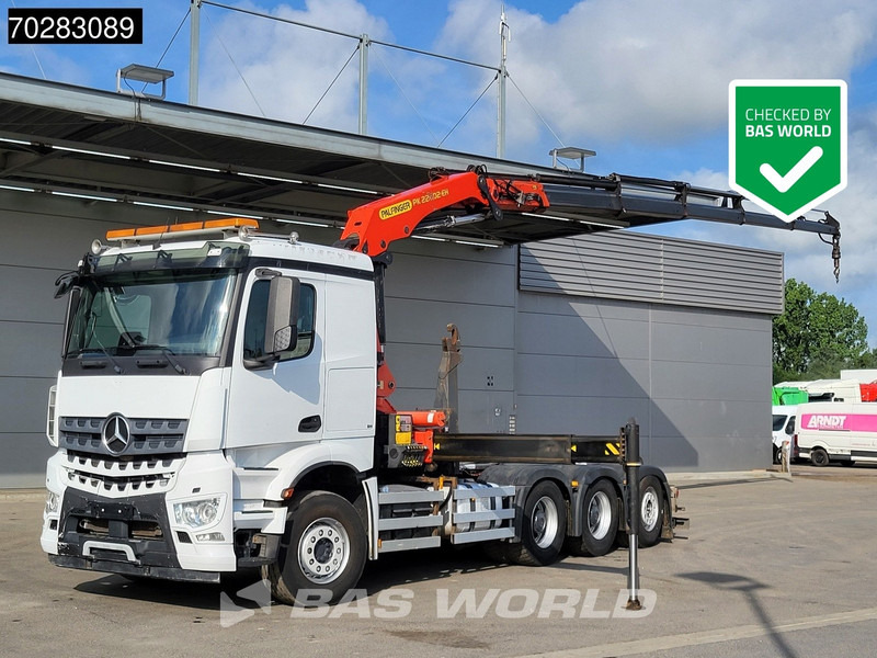Mercedes-Benz Arocs 3245 Actros 8X4 Palfinger PK22002 EH Crane 17tons hooklift Big-Axle Lift+Lenkachse Navi Euro 6 - Camión multibasculante, Camión grúa: foto 1 Mercedes-Benz Arocs 3245 Actros 8X4 Palfinger PK22002 EH Crane 17tons hooklift Big-Axle Lift+Lenkachse Navi Euro 6 - Camión multibasculante, Camión grúa: foto 1