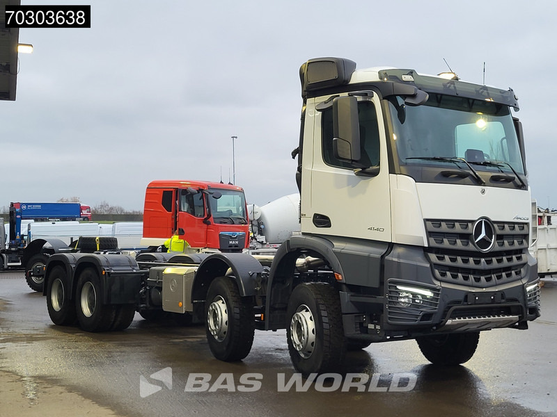 Mercedes-Benz Arocs 4140 8X4 NEW! Chassis Automatic Steelsuspension Euro 5 - Camión chasis: foto 3 Mercedes-Benz Arocs 4140 8X4 NEW! Chassis Automatic Steelsuspension Euro 5 - Camión chasis: foto 3