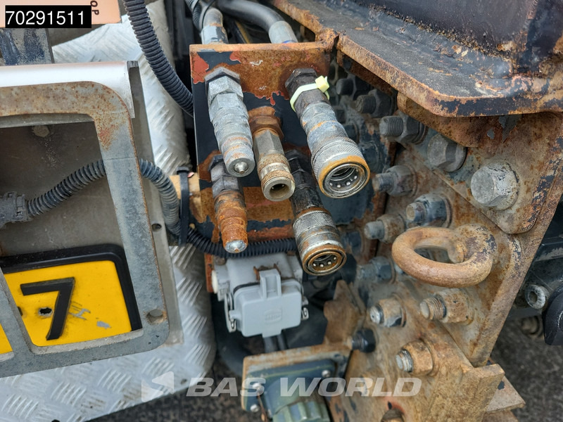 Arrendamiento de Mercedes-Benz Arocs 4145 8X4 NL-Truck HMF RCL 5300 Crane Hyva 26-51-S Hooklift Steelsuspension Big-Axle Automatic Euro 6 Mercedes-Benz Arocs 4145 8X4 NL-Truck HMF RCL 5300 Crane Hyva 26-51-S Hooklift Steelsuspension Big-Axle Automatic Euro 6: foto 19