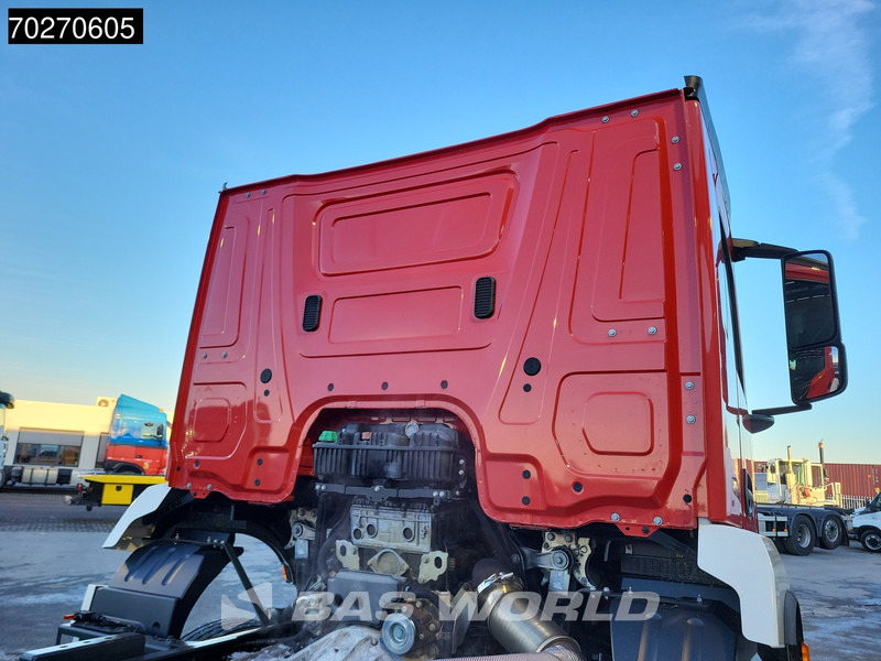 Mercedes-Benz Arocs 4843 8X4 NEW chassis RHD! Steel suspension Automatic Euro 6 - Camión chasis: foto 5 Mercedes-Benz Arocs 4843 8X4 NEW chassis RHD! Steel suspension Automatic Euro 6 - Camión chasis: foto 5