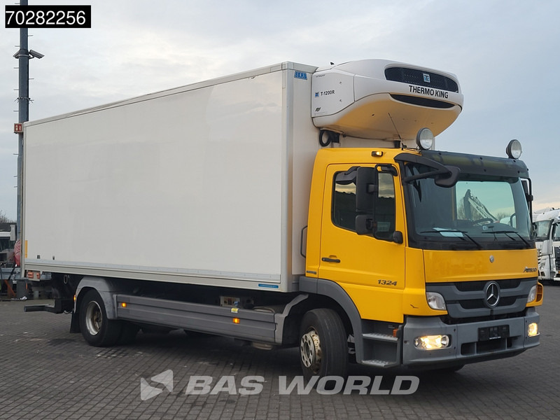 Mercedes-Benz Atego 1324 4X2 13tonner Thermo-King T-1200R Manual 1500kg Tailgate Euro 5 - Camión frigorífico: foto 3 Mercedes-Benz Atego 1324 4X2 13tonner Thermo-King T-1200R Manual 1500kg Tailgate Euro 5 - Camión frigorífico: foto 3