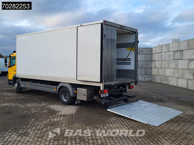 Mercedes-Benz Atego 1324 4X2 Thermo King T-1000R Automatic Ladebordwand Euro 5 - Camión frigorífico: foto 5 Mercedes-Benz Atego 1324 4X2 Thermo King T-1000R Automatic Ladebordwand Euro 5 - Camión frigorífico: foto 5