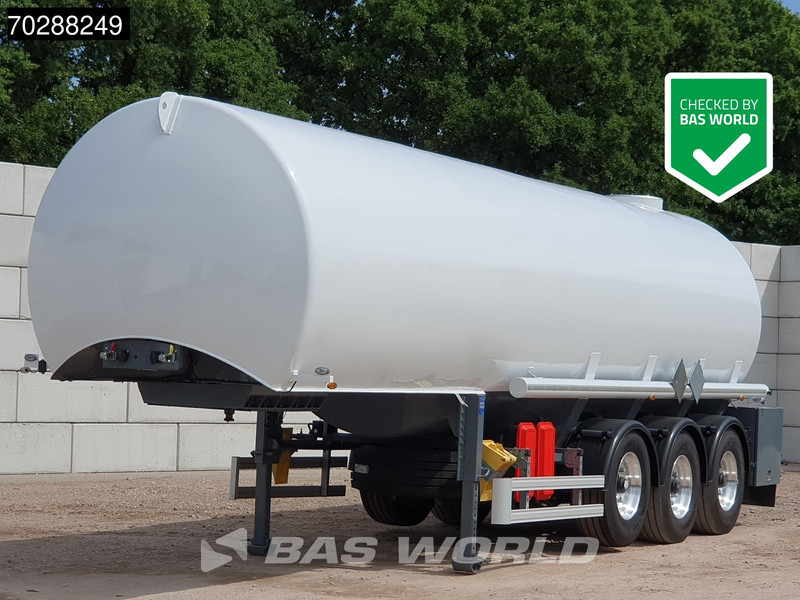 Tanker Solutions CLP-36/1 New! 36.000 L Fuel Tank Liftachse - Semirremolque cisterna: foto 1 Tanker Solutions CLP-36/1 New! 36.000 L Fuel Tank Liftachse - Semirremolque cisterna: foto 1