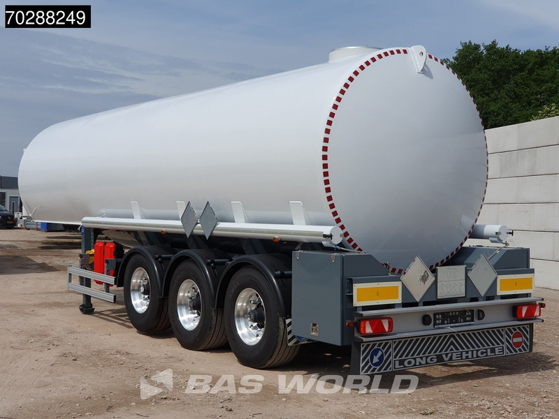 Tanker Solutions CLP-36/1 New! 36.000 L Fuel Tank Liftachse - Semirremolque cisterna: foto 2 Tanker Solutions CLP-36/1 New! 36.000 L Fuel Tank Liftachse - Semirremolque cisterna: foto 2