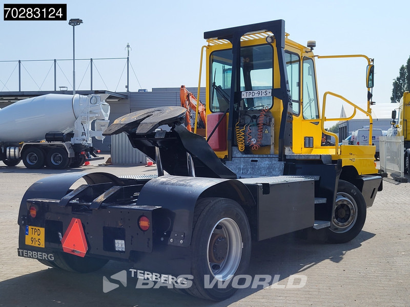 Terberg TY222 YT222 4X2 NL-Truck Hydrauliek Euro 5 - Tractor industrial: foto 5 Terberg TY222 YT222 4X2 NL-Truck Hydrauliek Euro 5 - Tractor industrial: foto 5
