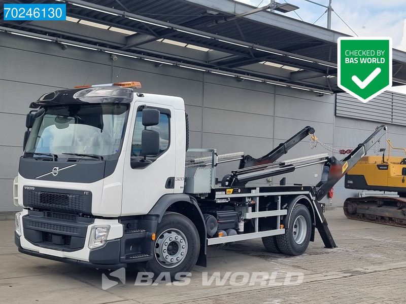 Volvo FE 320 4X2 NEW! HYVA NG 2012TAXL Manual Gearbox Euro 6 - Camión portacontenedor de cadenas: foto 1 Volvo FE 320 4X2 NEW! HYVA NG 2012TAXL Manual Gearbox Euro 6 - Camión portacontenedor de cadenas: foto 1