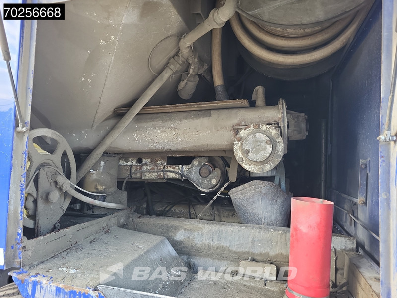Camión hormigonera Volvo FH 460 10X4 NL-Truck Sand Mortar truck Big-Axle Lenkachse Xenon EEV: foto 13 Camión hormigonera Volvo FH 460 10X4 NL-Truck Sand Mortar truck Big-Axle Lenkachse Xenon EEV: foto 13