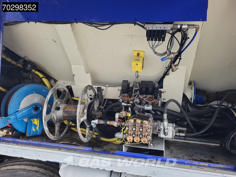 Semirremolque hormigonera Volvo FH 460 10X4 NL-Truck Sand Mortar truck Big-Axle Lenkachse Xenon EEV: foto 17 Semirremolque hormigonera Volvo FH 460 10X4 NL-Truck Sand Mortar truck Big-Axle Lenkachse Xenon EEV: foto 17