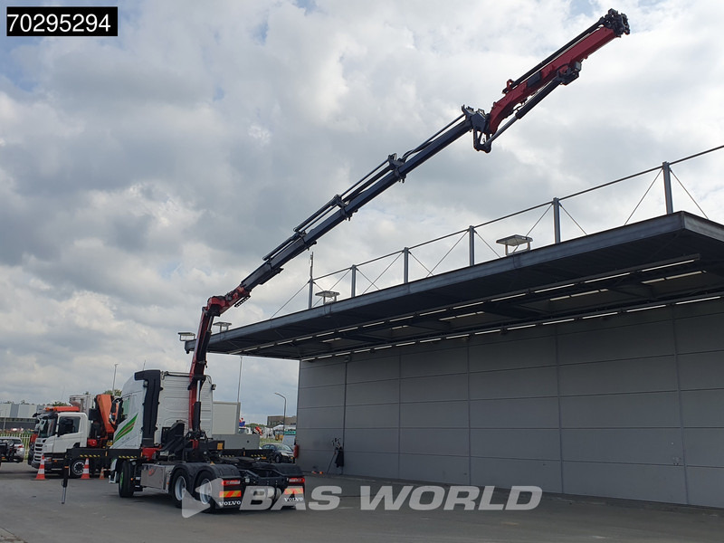 Volvo FH 500 FH 6X4 Full-Air Liftachse HMF 2820K-RCS Crane+JIB Remote Control I-ParkCool VDS LED Kran - Camión caja abierta, Camión grúa: foto 2 Volvo FH 500 FH 6X4 Full-Air Liftachse HMF 2820K-RCS Crane+JIB Remote Control I-ParkCool VDS LED Kran - Camión caja abierta, Camión grúa: foto 2
