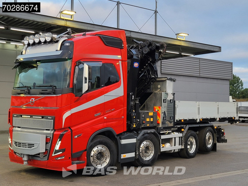 Volvo FH16 650 FH16 8X2 HMF 7020K-RCS Crane + Fly-Jib Lift+Steering-Axle Navi LED ACC Euro 6 - Camión caja abierta, Camión grúa: foto 5 Volvo FH16 650 FH16 8X2 HMF 7020K-RCS Crane + Fly-Jib Lift+Steering-Axle Navi LED ACC Euro 6 - Camión caja abierta, Camión grúa: foto 5