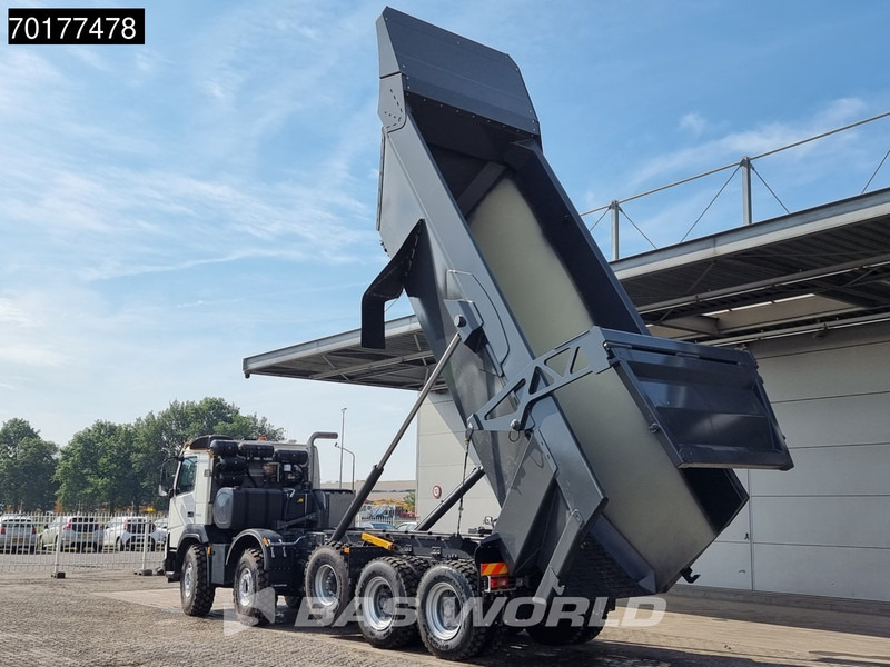 Volvo FMX 460 10X4 50T payload | 30m3 Tipper | Mining dumper - Camión volquete: foto 5 Volvo FMX 460 10X4 50T payload | 30m3 Tipper | Mining dumper - Camión volquete: foto 5