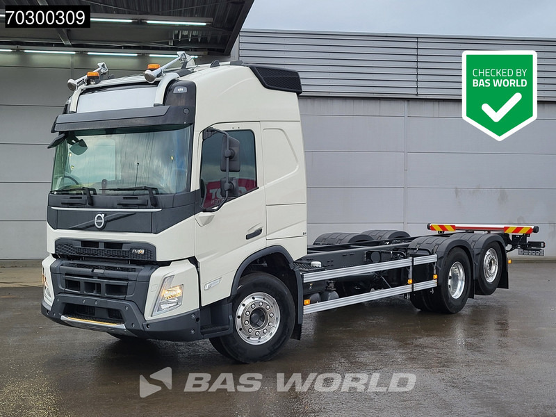 Volvo FMX 540 FMX 6X2 NEW chassis! Lift+steering Axle Engine PTO Full air suspension - Camión chasis: foto 1 Volvo FMX 540 FMX 6X2 NEW chassis! Lift+steering Axle Engine PTO Full air suspension - Camión chasis: foto 1