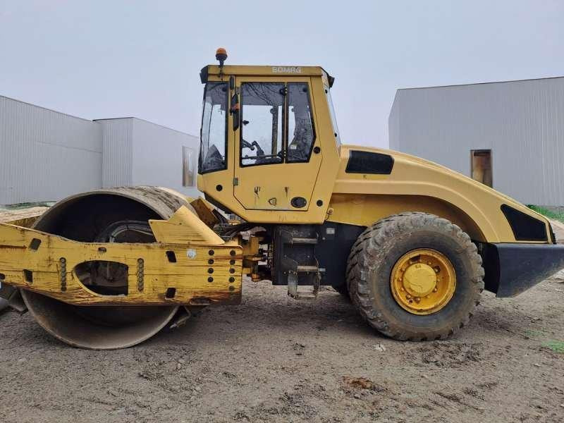 Bomag BW219DH4 - Compactador mixto: foto 4 Bomag BW219DH4 - Compactador mixto: foto 4