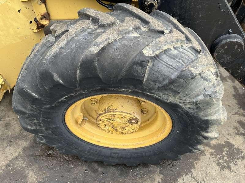 Retroexcavadora Caterpillar 428C: foto 17