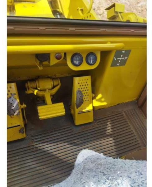 Arrendamiento de Caterpillar 963 Caterpillar 963: foto 7