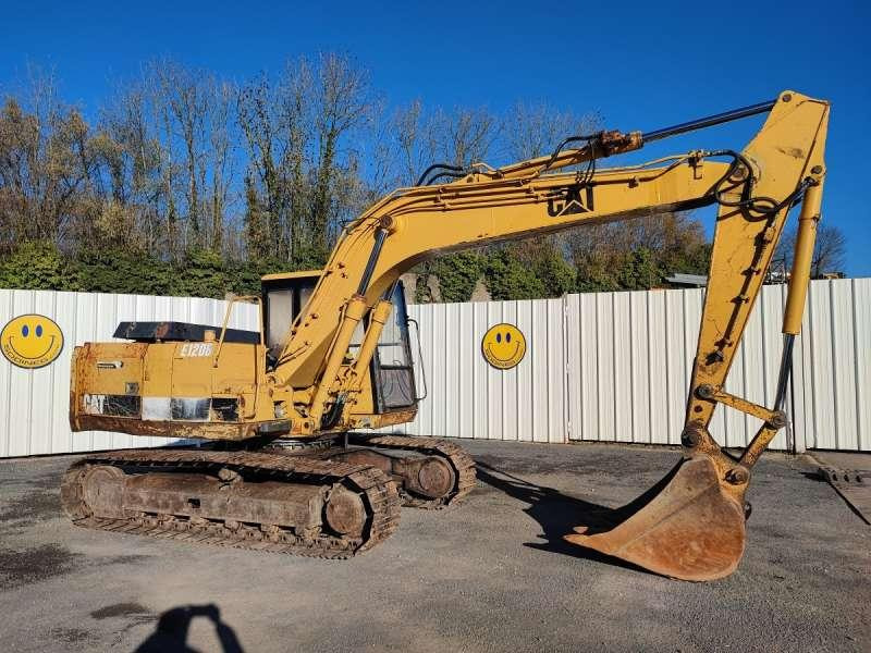 Caterpillar E120B - Excavadora de cadenas: foto 1 Caterpillar E120B - Excavadora de cadenas: foto 1