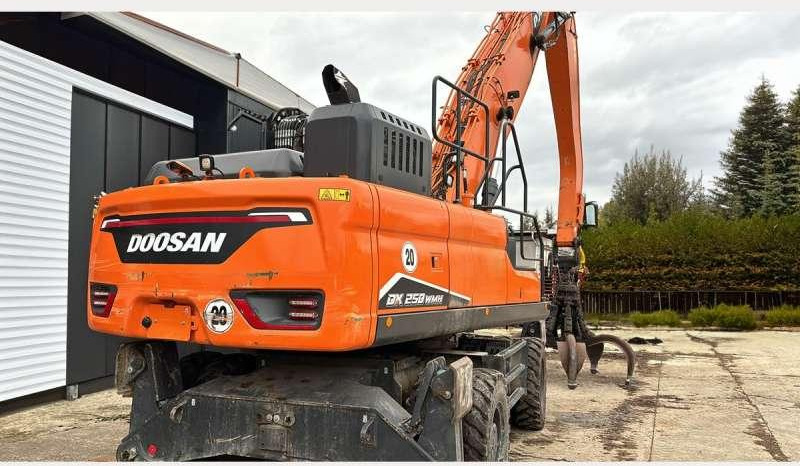 Doosan DX250WMH-7 - Excavadora de ruedas: foto 4 Doosan DX250WMH-7 - Excavadora de ruedas: foto 4
