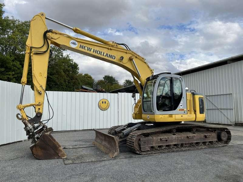 Kobelco SK235SRNLC-1ES - Excavadora de cadenas: foto 1 Kobelco SK235SRNLC-1ES - Excavadora de cadenas: foto 1