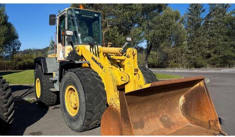 Komatsu WA270-3 - Cargadora de ruedas: foto 1 Komatsu WA270-3 - Cargadora de ruedas: foto 1