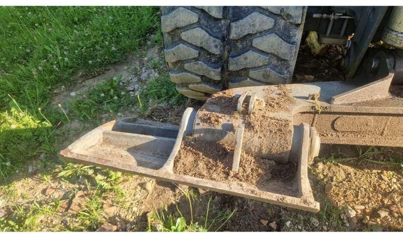 Excavadora de ruedas Liebherr Pelle sur Pneus A912 COMPACT: foto 39 Excavadora de ruedas Liebherr Pelle sur Pneus A912 COMPACT: foto 39