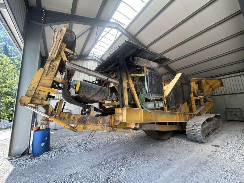 Om À Mâchoire - Machacadora: foto 1 Om À Mâchoire - Machacadora: foto 1