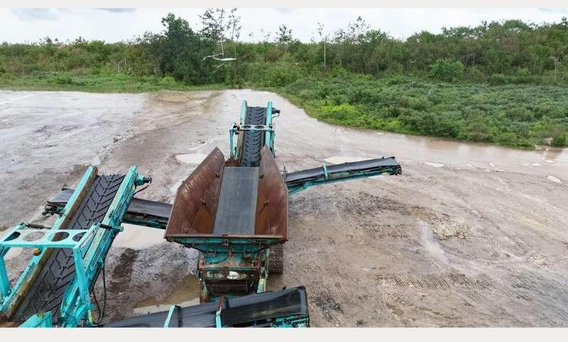 Cribadora Powerscreen Warrior 1400: foto 9 Cribadora Powerscreen Warrior 1400: foto 9