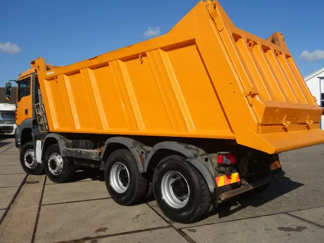 MAN TGA 41-440 8X6 MANUAL GEARBOX 22M3 MEILLER TIPPER - Camión volquete: foto 4 MAN TGA 41-440 8X6 MANUAL GEARBOX 22M3 MEILLER TIPPER - Camión volquete: foto 4