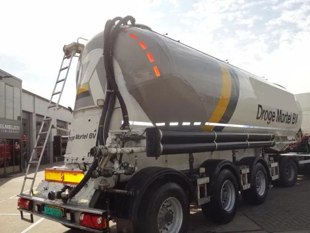 SPITZER 39m3 3 compartments,STOFFILTER, - Semirremolque cisterna: foto 3 SPITZER 39m3 3 compartments,STOFFILTER, - Semirremolque cisterna: foto 3