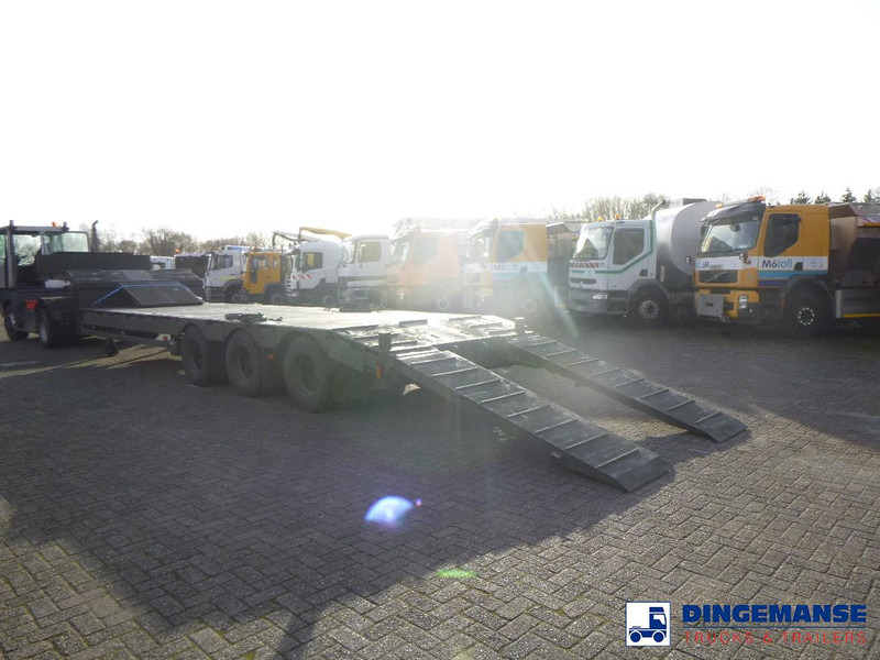 Broshuis 3-axle semi-lowbed trailer E-2130 / 73 t + ramps - Semirremolque góndola rebajadas: foto 5 Broshuis 3-axle semi-lowbed trailer E-2130 / 73 t + ramps - Semirremolque góndola rebajadas: foto 5