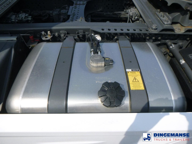 Cabeza tractora Mercedes-Benz Actros 1851 4x2 Euro 6 + Retarder: foto 6 Cabeza tractora Mercedes-Benz Actros 1851 4x2 Euro 6 + Retarder: foto 6