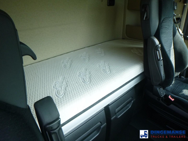 Cabeza tractora Mercedes-Benz Actros 1851 4x2 Euro 6 + Retarder: foto 17 Cabeza tractora Mercedes-Benz Actros 1851 4x2 Euro 6 + Retarder: foto 17