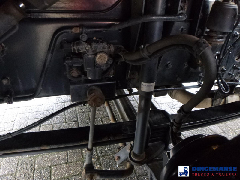 Limpieza de alcantarillado DAF LF 55.220 4X2 RHD Whale vacuum tank 8.1 m3: foto 16 Limpieza de alcantarillado DAF LF 55.220 4X2 RHD Whale vacuum tank 8.1 m3: foto 16